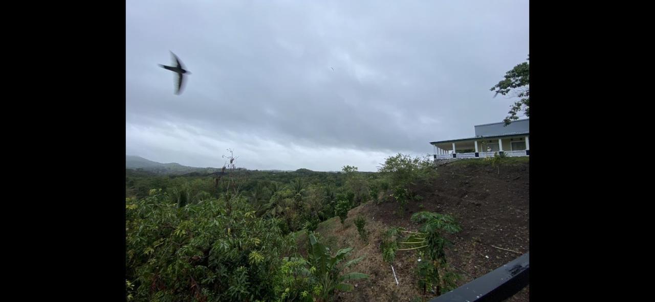 Hakata Lejja Near Natural Hot Spring Batu-Batu 外观 照片