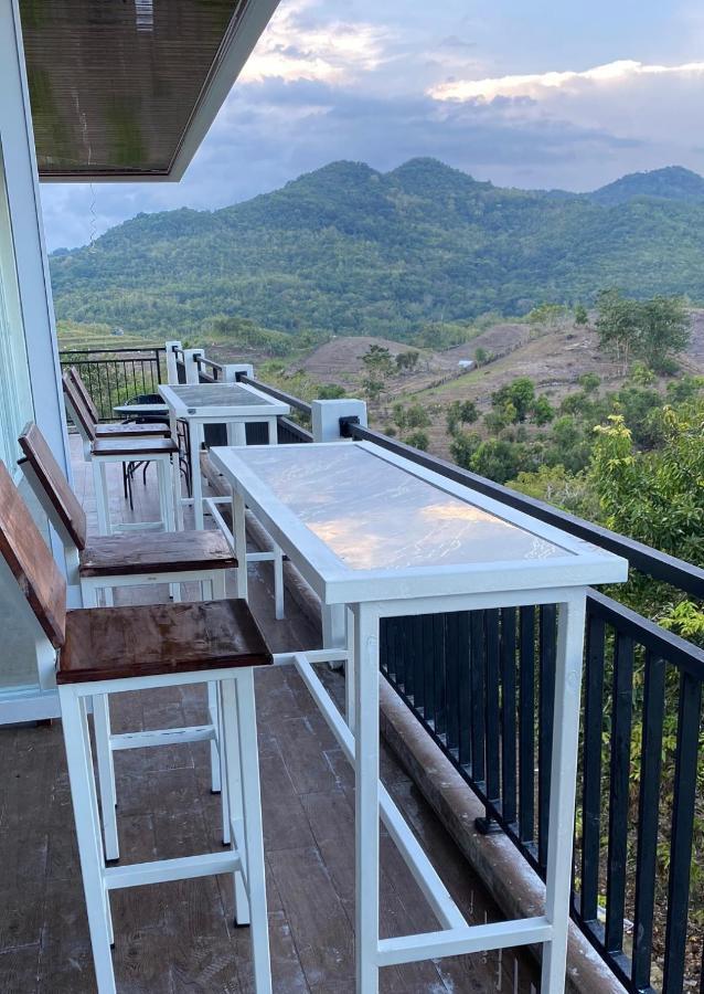 Hakata Lejja Near Natural Hot Spring Batu-Batu 外观 照片